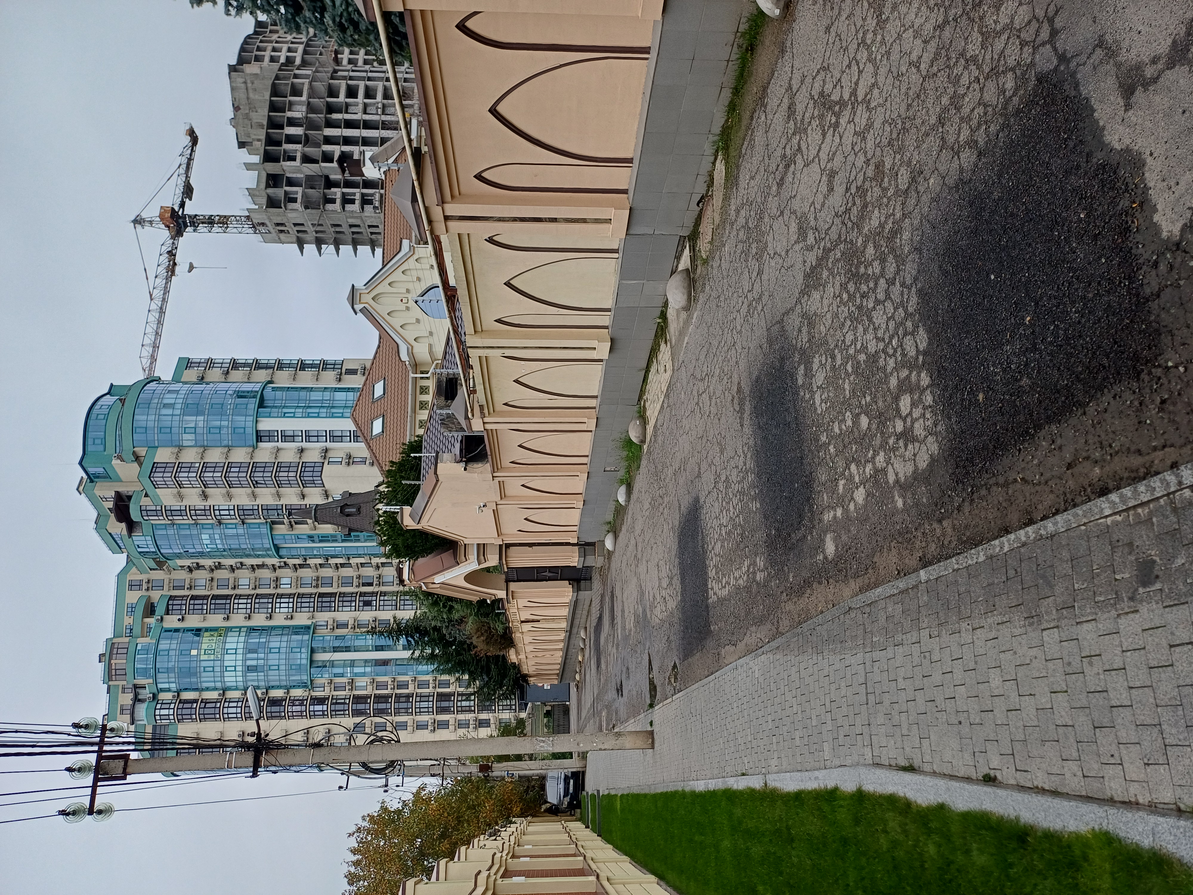 Амбулаторний провулок і будівля колишньої амбулаторії